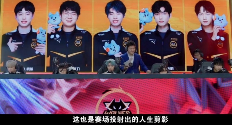 懂球帝中文版-懂球帝APP-懂不懂球都用DONGQIUDI作为国内知名的体育资讯平台，懂球帝中文版专注中文用户体验，无论你是否专业球迷，懂球帝APP都能满足你的看球、聊球、玩球需求。懂不懂球都用DONGQIUDI，轻松掌握赛场动态，加入热血球迷圈。