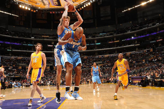 赛场气氛和 赛场气氛和