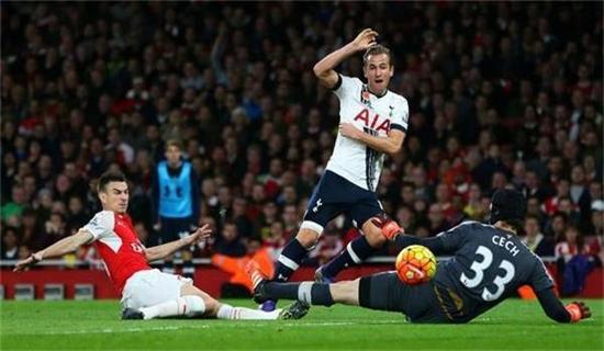 泰山如若借 泰山如若借