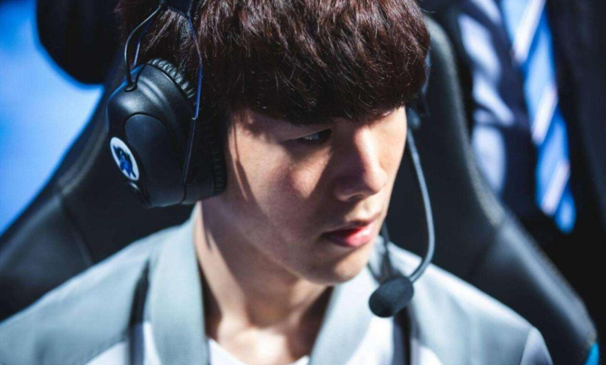 方面表现稳 方面表现稳