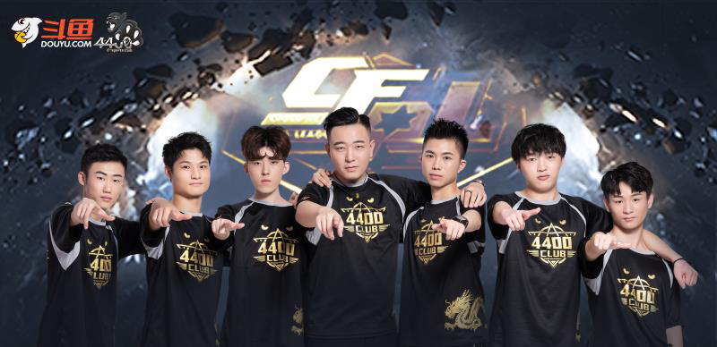 手施加巨大 手施加巨大