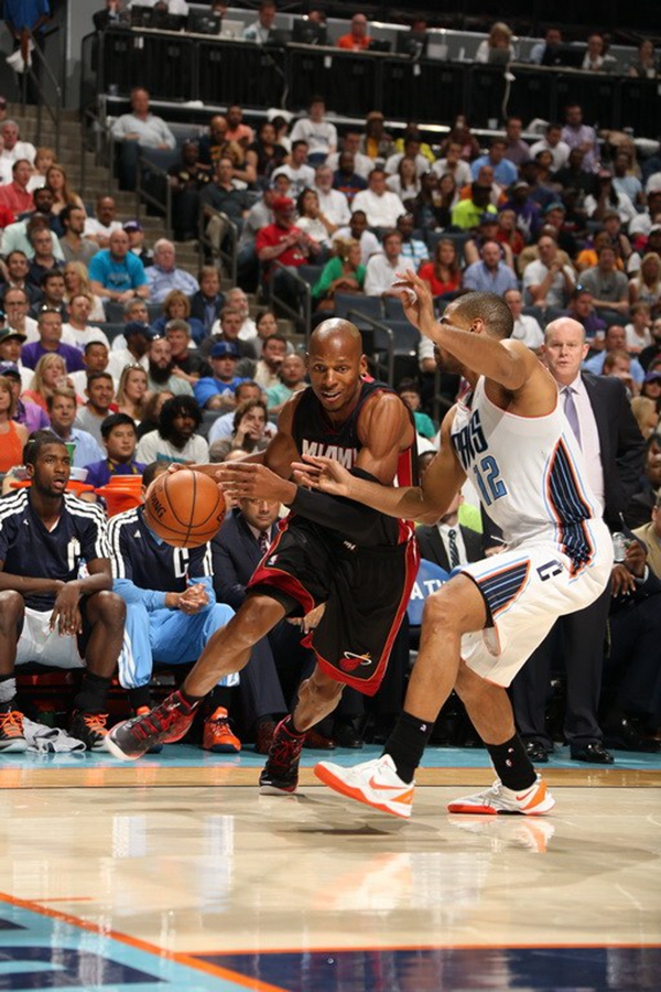 这次出镜也 这次出镜也